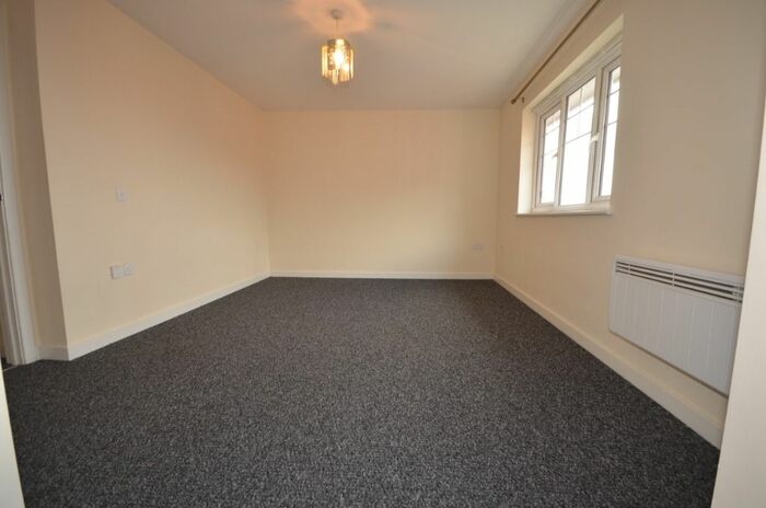 2 Bedroom Flat To Rent In Rathbone Court, Coventry, CV6