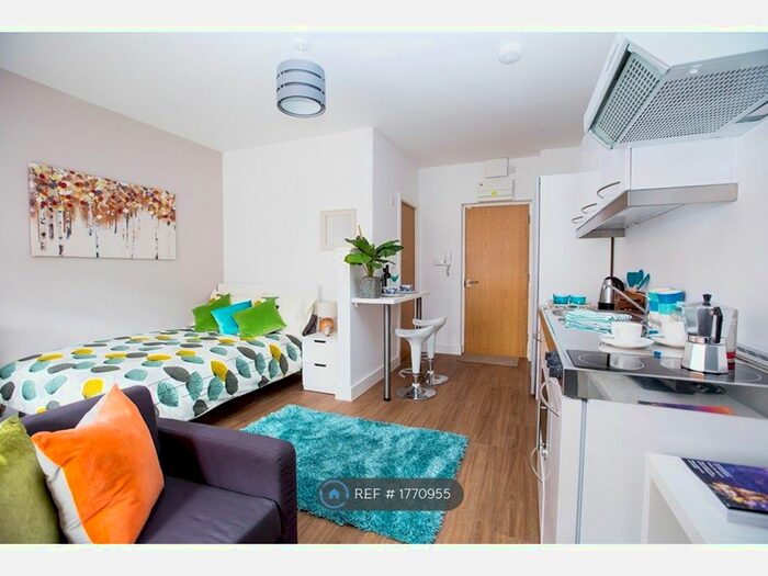 Studio To Rent In Majestic Court, Stoke-On-Trent, ST4