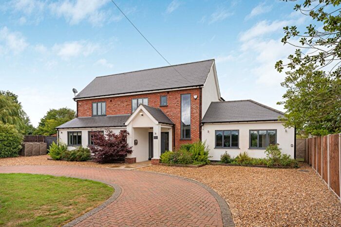 5 Bedroom Detached House To Rent In Highfield Lane, St Albans, AL4