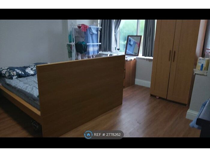 Studio To Rent In Wycombe Road, Ilford, IG2