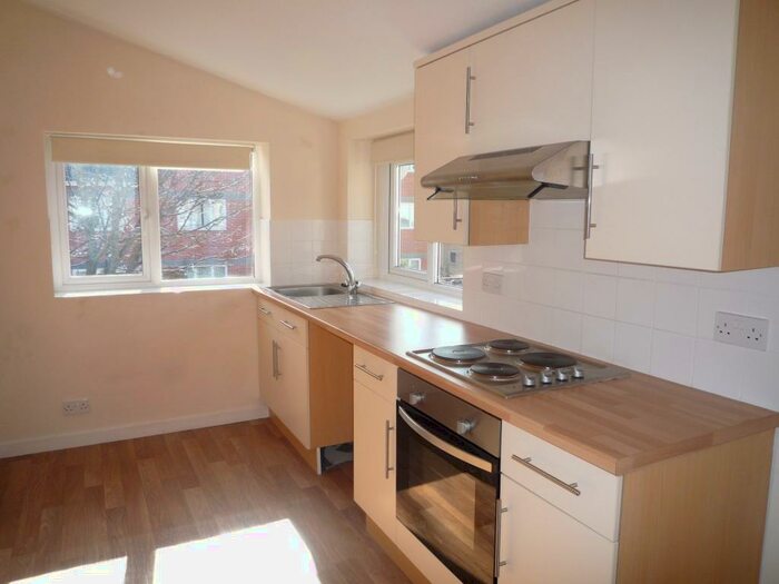 2 Bedroom Property To Rent In North End, Portsmouth, PO2