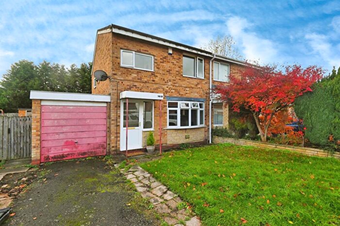 3 Bedroom Semi Detached House For Sale In Whitebeam Road, Chelmsley Wood, Birmingham, B37