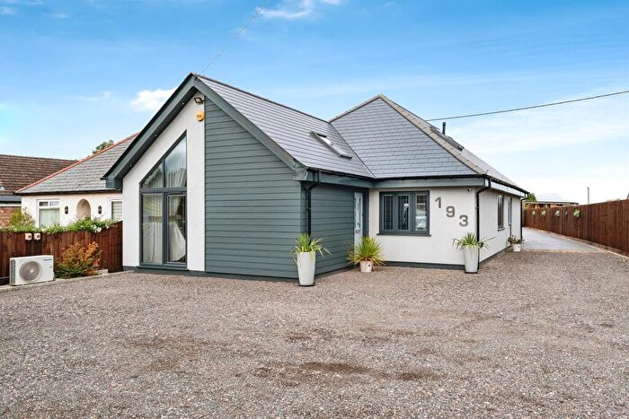 4 Bedroom Detached Bungalow For Sale In Mildenhall Road, Fordham, Ely, CB7