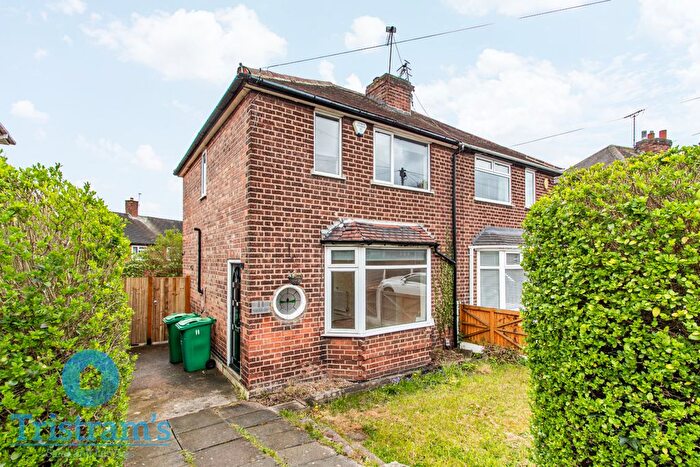 2 Bedroom Semi Detached House To Rent In Park Crescent, Wollaton, NG8