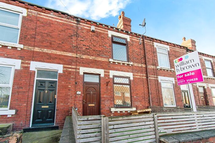 2 Bedroom Terraced House For Sale In Wood Lane, Castleford, WF10