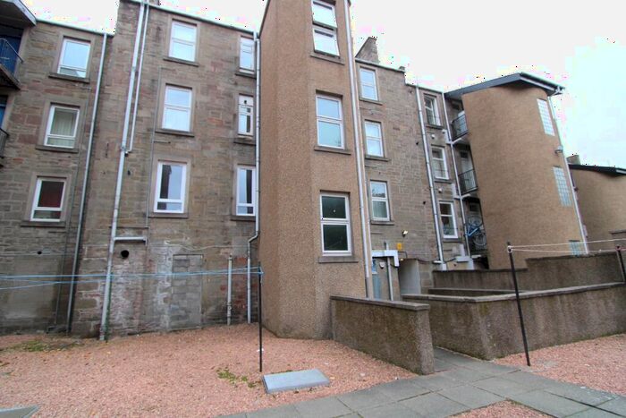 1 Bedroom Flat To Rent In Albert Street, Dundee, DD4