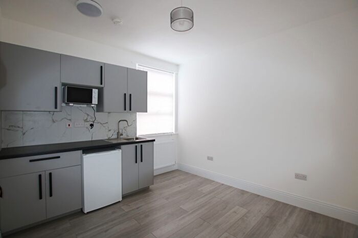 Studio To Rent In Mora Road, London, NW2