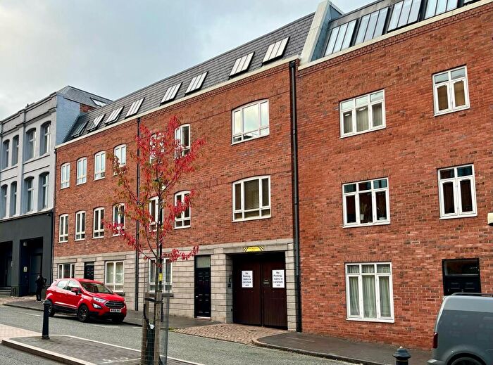 1 Bedroom Apartment To Rent In The Square On The Square, B3