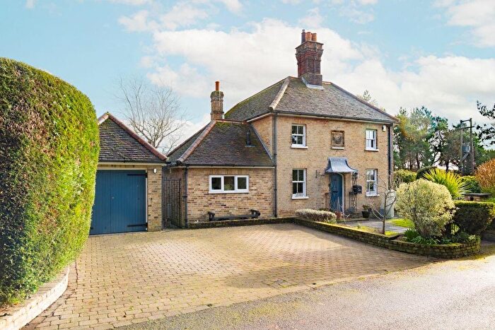 3 Bedroom Property For Sale In Widbury Hill, Ware, SG12