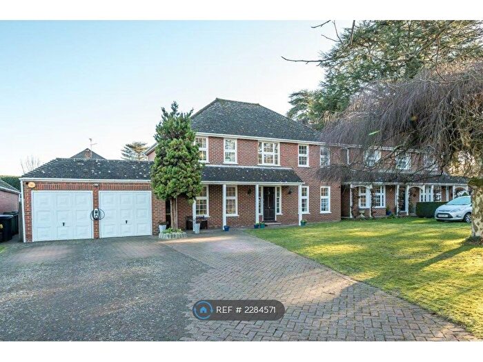 5 Bedroom Detached House To Rent In Knights Templar Way, High Wycombe, HP11