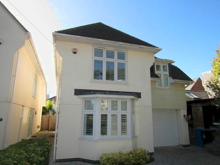 4 Bedroom Property To Rent In Ravine Road, Canford Cliffs, Poole BH13
