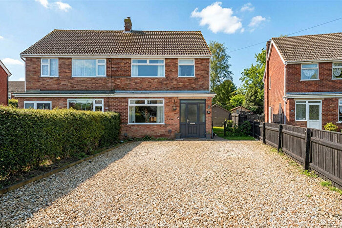 3 Bedroom Semi Detached House For Sale In Charles Avenue, New Waltham, DN36