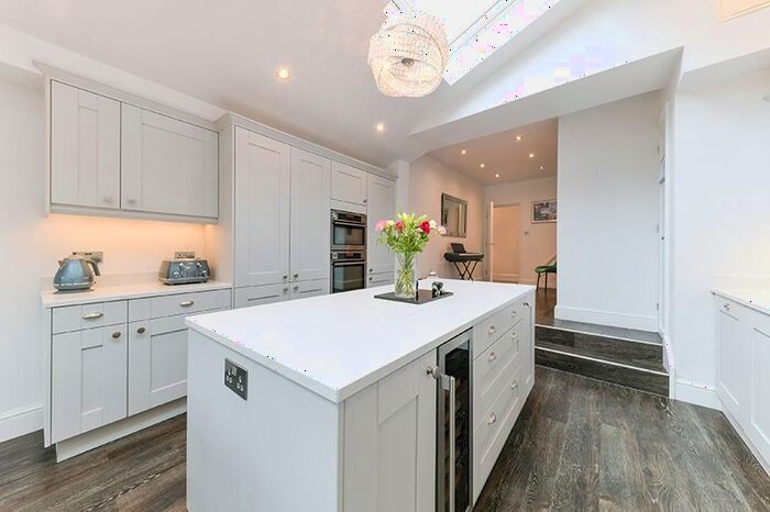 3 Bedroom Terraced House To Rent In Doods Road, Reigate, RH2