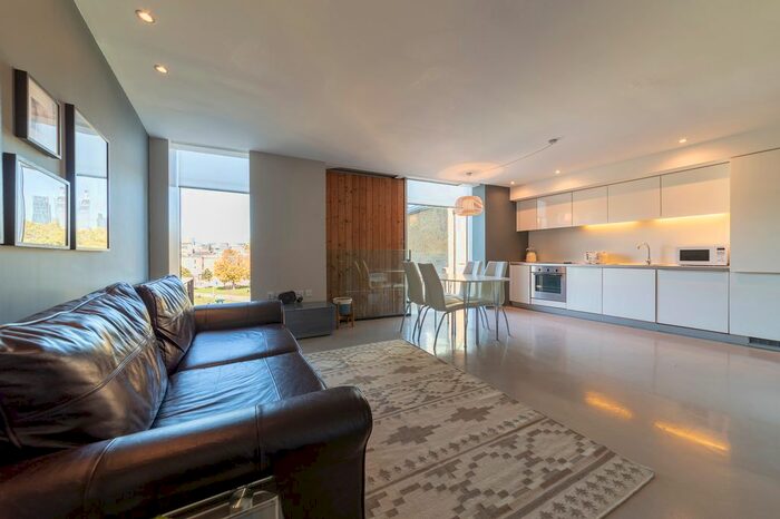 1 Bedroom Flat To Rent In The Lantern, Trundle Street, London, SE1