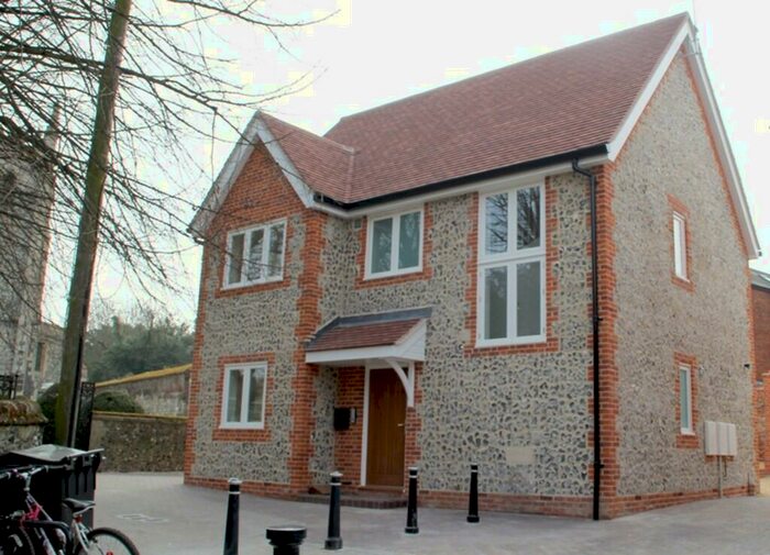 2 Bedroom Maisonette To Rent In Church Lane, Royston, SG8