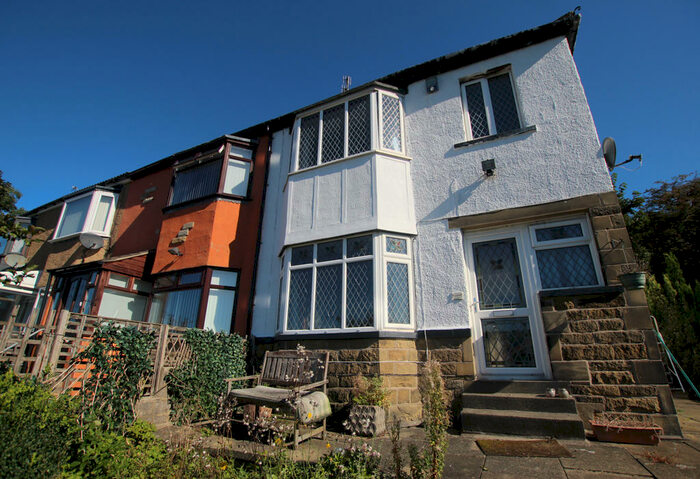 3 Bedroom End Of Terrace House To Rent In Aireville Mount, Sandbeds, Keighley, BD20