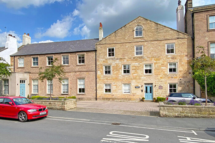 2 Bedroom Flat For Sale In Devonshire Place, Harrogate, HG1