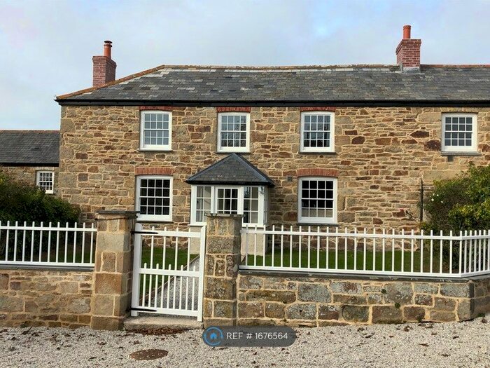 3 Bedroom Semi-Detached House To Rent In Chapel, Newquay, TR8