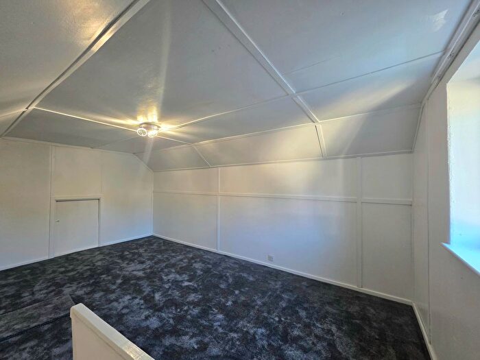 2 Bedroom Bungalow To Rent In Ferndale, Dartmouth, TQ6