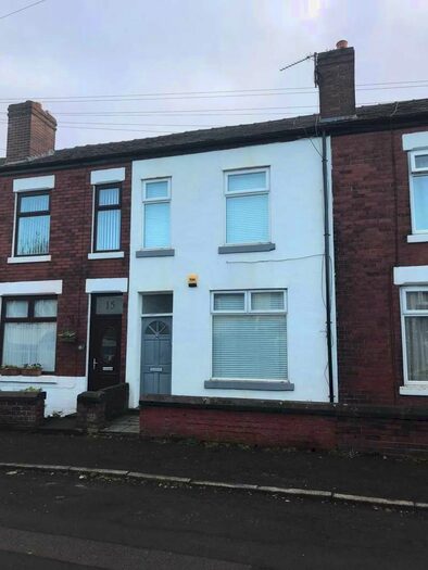 2 Bedroom Terraced House To Rent In Russell Street, Manchester, M25