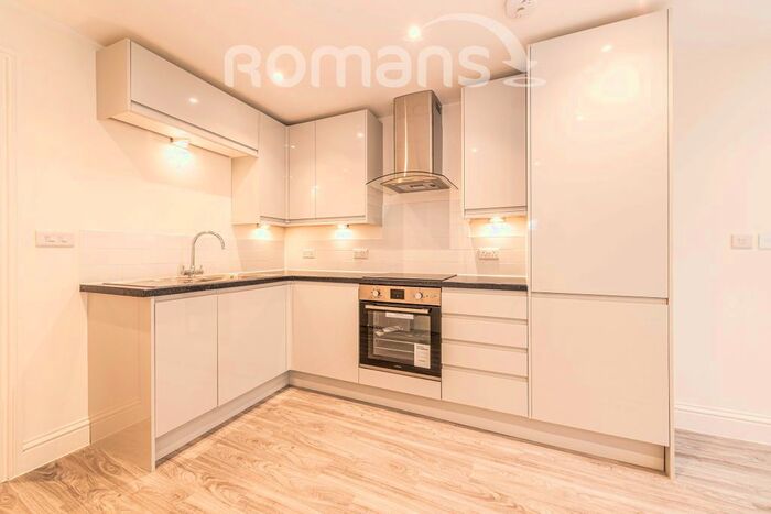 2 Bedroom End Of Terrace House To Rent In North Street, Caversham, Reading, RG4