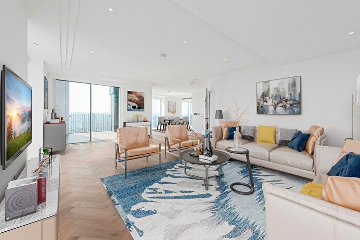 3 Bedroom Flat For Sale In Kings Tower, Chelsea Creek, Fulham, SW6