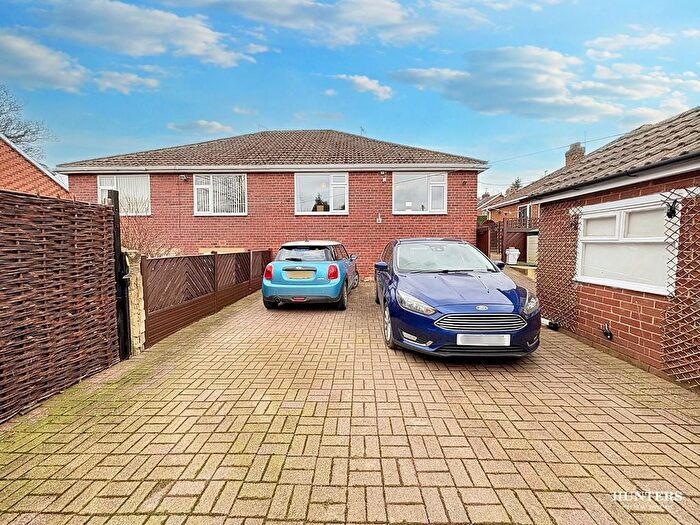 2 Bedroom Semi-Detached Bungalow For Sale In Frank Lane, Thornhill, Dewsbury, WF12