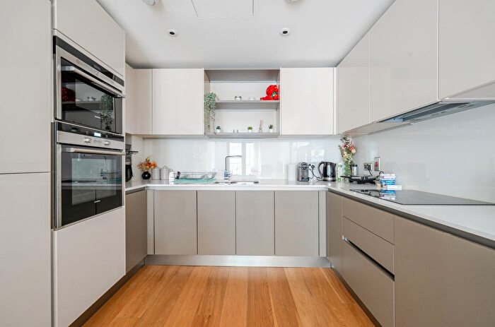 1 Bedroom Flat For Sale In Fetter Lane, London, EC4A