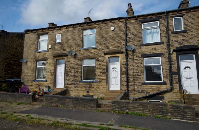 2 Bedroom Terraced House To Rent In Emscote Place, Halifax, HX1