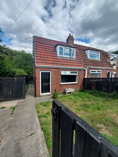 2 Bedroom Semi-Detached House To Rent In Douglas Gardens, Gateshead, NE11