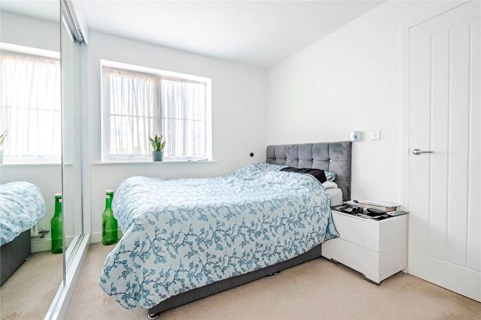 3 Bedroom End Of Terrace House For Sale In Longships Drive, Newton Leys, Bletchley, Milton Keynes, MK3