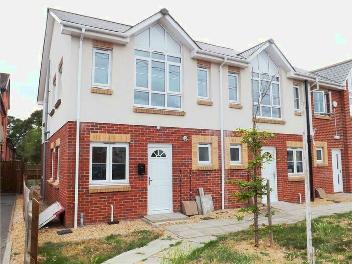 2 Bedroom End Of Terrace House To Rent In Forest Mews, Totton, Southampton, Hampshire, SO40