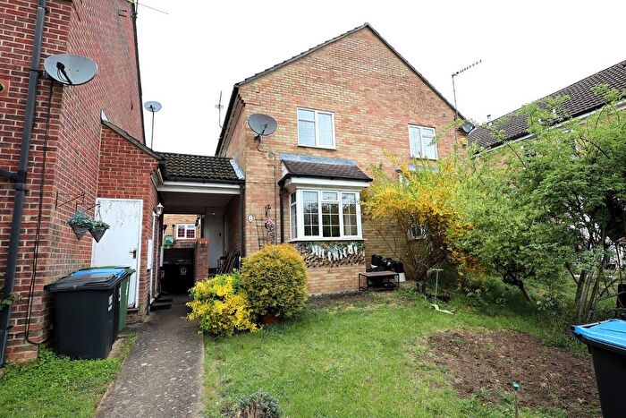 2 Bedroom End Of Terrace House To Rent In The Shrubbery, Hemel Hempstead, HP1