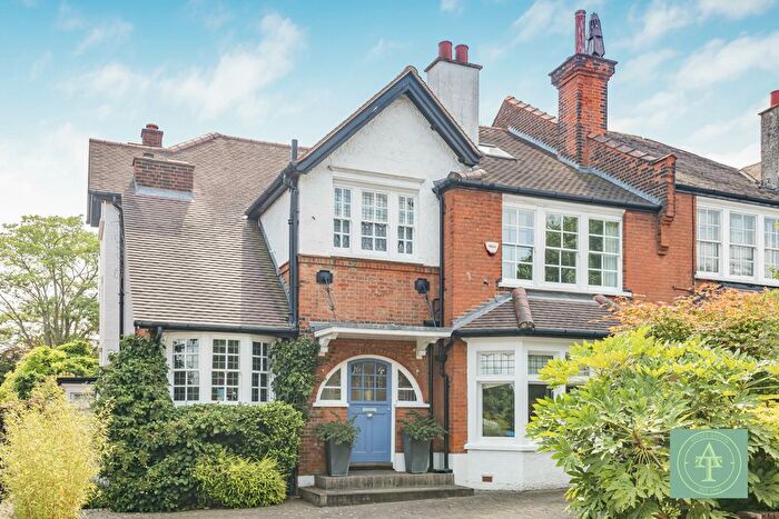 6 Bedroom Semi Detached House For Sale In Old Park Ridings, Grange Park, London, N21