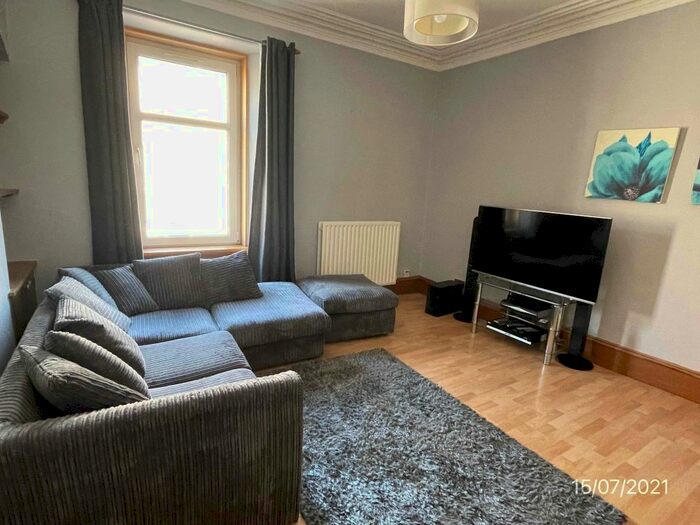 2 Bedroom Flat To Rent In Urquhart Road, First Floor, Aberdeen, AB24