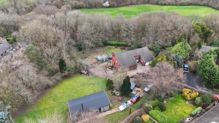 4 Bedroom Detached House For Sale In Dixon Drive, Swinton, M27