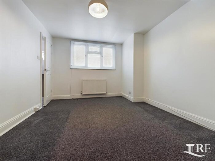 1 Bedroom Flat To Rent In St. Johns Avenue, London, NW10