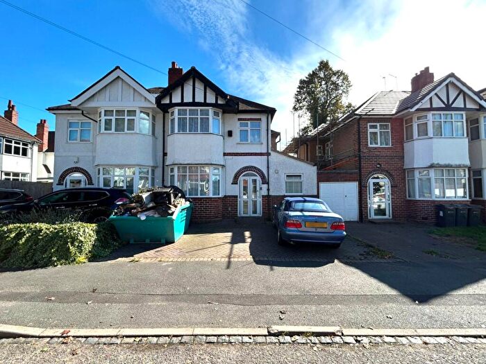 3 Bedroom Semi-Detached House To Rent In Knipersley Road, Sutton Coldfield, West Midlands, B73