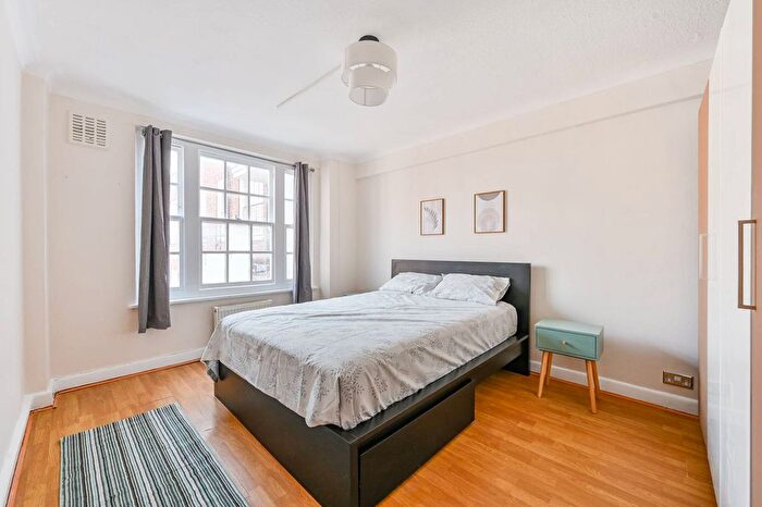1 Bedroom Flat To Rent In Park West, Hyde Park Estate, London, W2