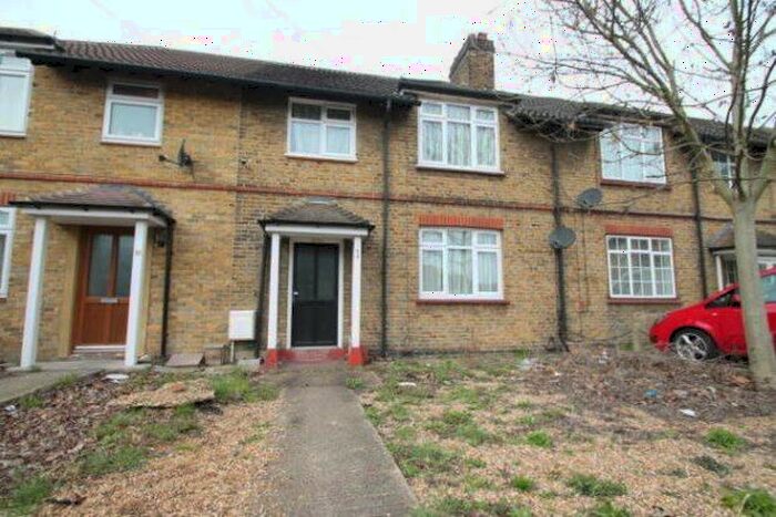 4 Bedroom Terraced House To Rent In Lionel Gardens, London, SE9
