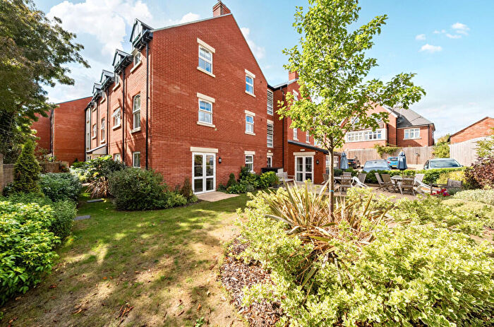 1 Bedroom Apartment For Sale In Water Lane, Towcester, Northamptonshire, NN12