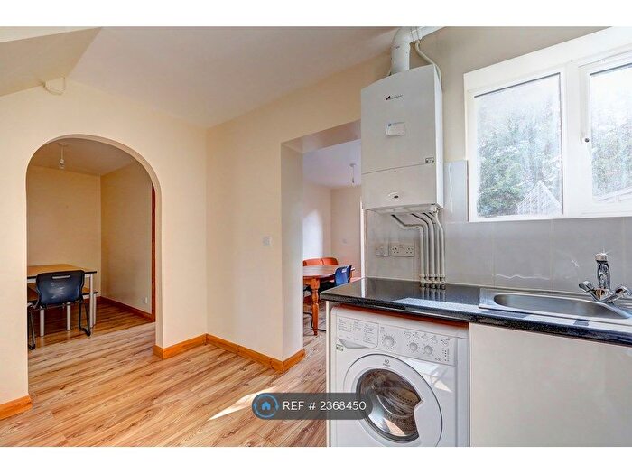 6 Bedroom Terraced House To Rent In Addison Gardens, Kingston Upon Thames, KT5