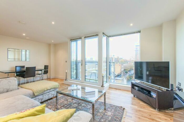 2 Bedroom Apartment To Rent In Hare Marsh, London, E2