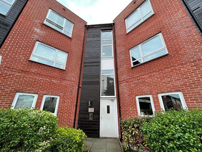 1 Bedroom Flat To Rent In Georgia Avenue, West Didsbury, Manchester, M20