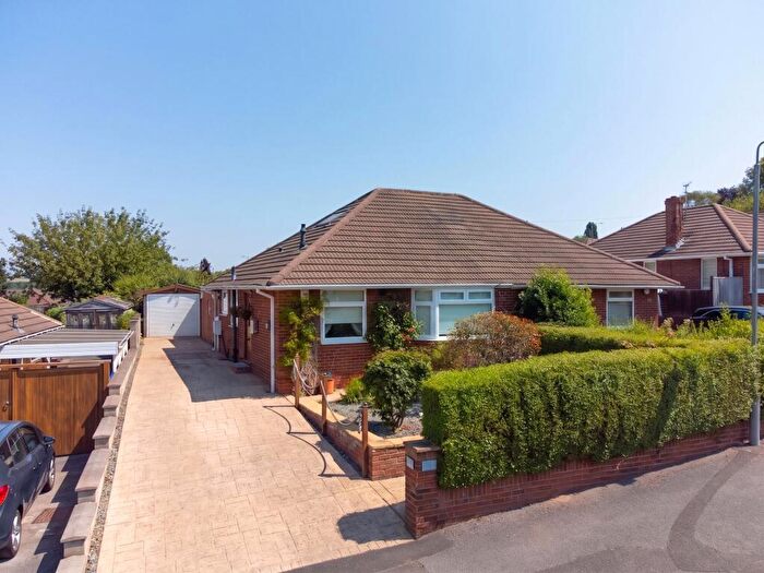2 Bedroom Semi-Detached Bungalow For Sale In Winthorpe Road, Arnold, Nottingham, NG5