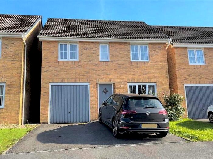 4 Bedroom Detached House To Rent In Llys Cambrian, Godrergraig, Swansea, West Glamorgan., SA9