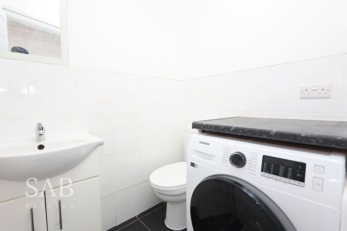 1 Bedroom Studio To Rent In Locarno Road, Greenford, UB6