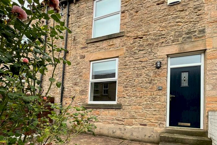 2 Bedroom Terraced House For Sale In Chapel Avenue, Burnopfield, NE16