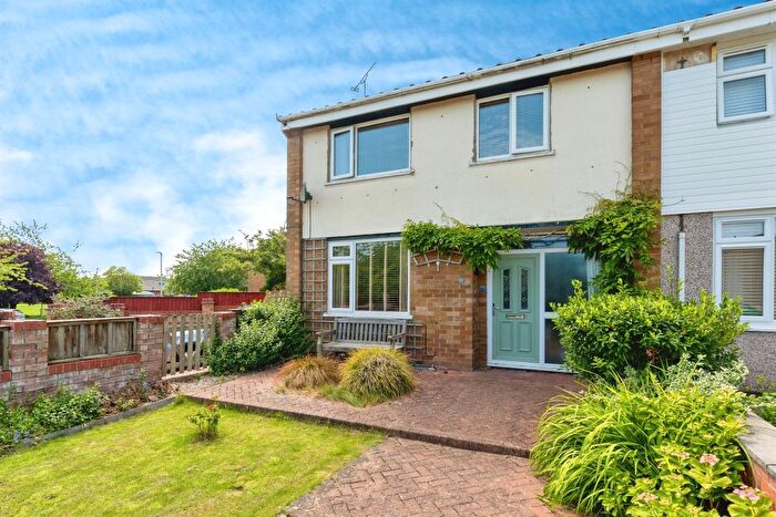 3 Bedroom End Of Terrace House For Sale In Wordsworth Crescent, Blacon, Chester, CH1