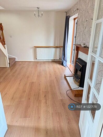 2 Bedroom Semi-Detached House To Rent In Houghton Court, Derby, DE21